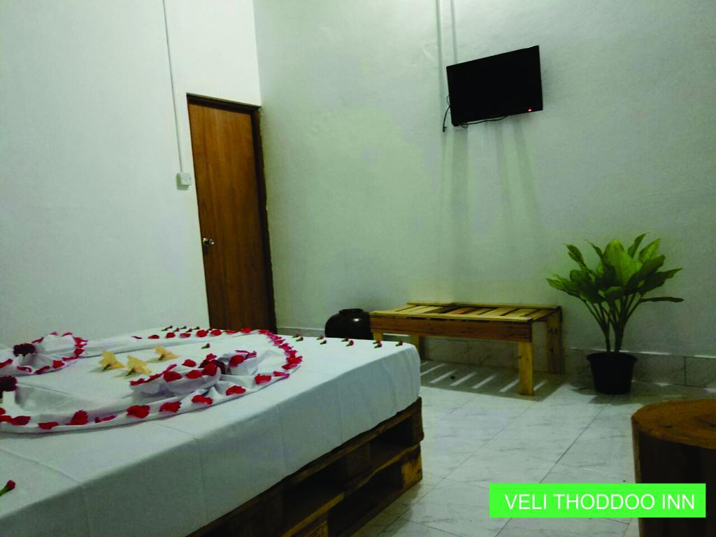 Veli Villa Thoddoo Exterior photo